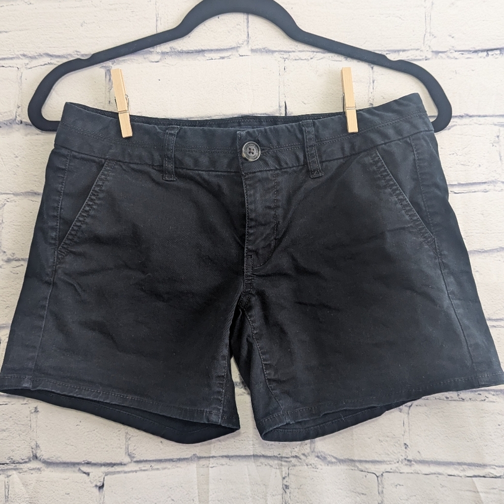 American Eagle Midi Stretch Dark Navy Blue Chino Shorts Women's Size 4